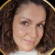 Esther Gaya Banús