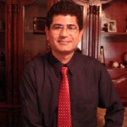 Roberto Celaya