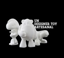 Catálogo de la exposición Un Designer Toy Artesanal